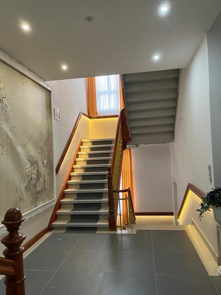 Trang Hotel Раштатт Экстерьер фото